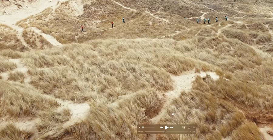 people running